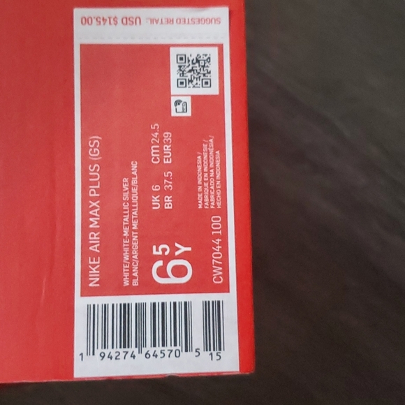 Nike Air Max Plus - Picture 6 of 6